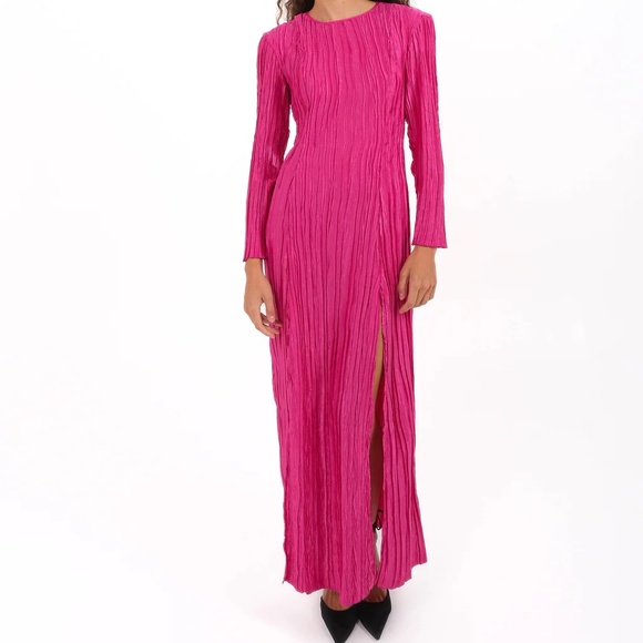 Elegant Pink Maxi Dress - Picture 12 of 12